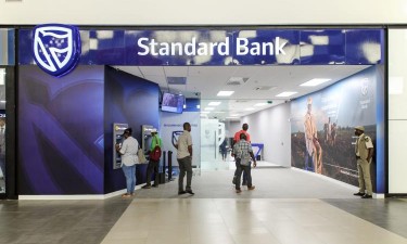 Standard Bank Angola eleito o melhor banco