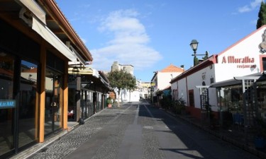 Mil milhões de pessoas obrigadas a estar em casa 