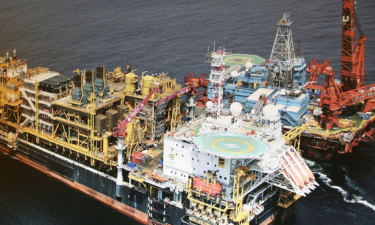 Sector petrolífero vende 279 milhões USD a banca