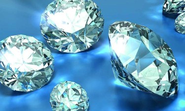 Angola com dificuldades de vender diamantes, adia novamente bolsa para 2025