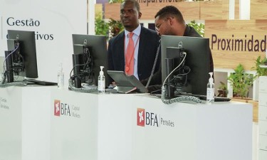 BFA lidera compras de divisas no Tesouro nacional  