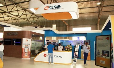 Emis movimenta  quase 5 mil milhões de kz em Maio