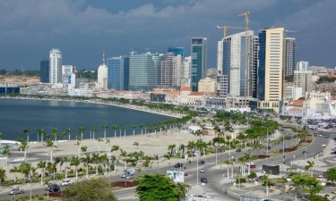 Turismo investe 170 milhões em duas mil cópias de livro sobre Investimento no país 