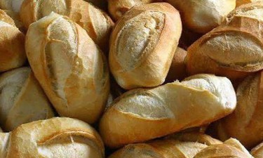 Farinha de trigo sobe até 40% e já reduz peso do pão