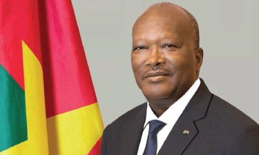 Militares detêm Presidente Kaboré em aparente golpe de Estado no Burkina Faso