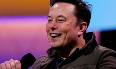 Elon Musk torna-se primeiro trilionário em 2024