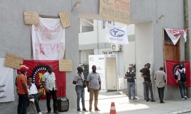 Trabalhadores da Angola Telecom prolongam greve até à tomada de posse de novo Governo