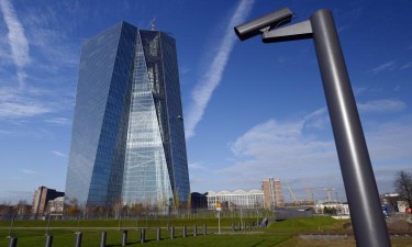 BCE mais pessimista revê em baixa crescimento para 0,9% em 2023