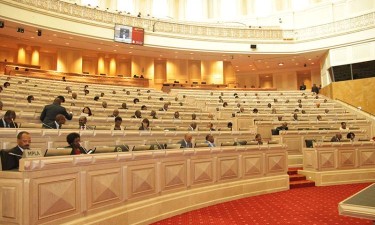 Acordo de extradição entre Angola e Ruanda passa pelo crivo do parlamento