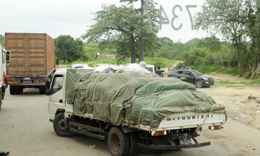 Transportadoras “agastadas com silêncio do Governo” sobre a situação da fronteira com a RDC e ameaçam nova paralisação