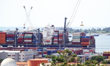 João Lourenço  entrega gestão  de terminais ao grupo Abu Dhabi Ports