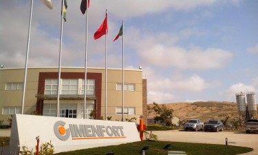 Cimenfort reduz produção de cimento para os 35% da capacidade instalada   Cimenfort reduz produção de cimento para os 35% da capacidade instalada