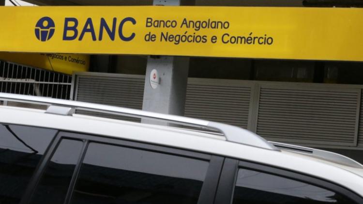Banco central encerra BANC