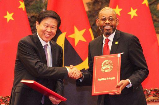 Parte do empréstimo chinês a Angola vai pagar dívida aos credores