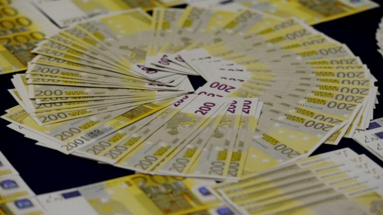 Portugueses registam maiores valores em remessas da UE