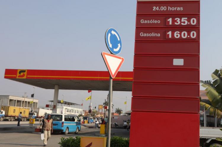 Angola tem perto de mil postos de combustível