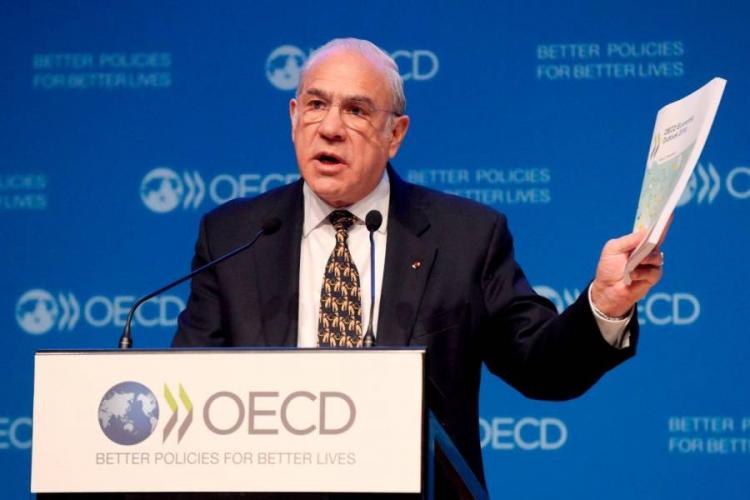 OCDE corta projecção do crescimento da economia mundial para 2,4% 