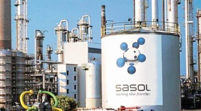 Petrolífera sul-africana Sasol prevê vender acções
