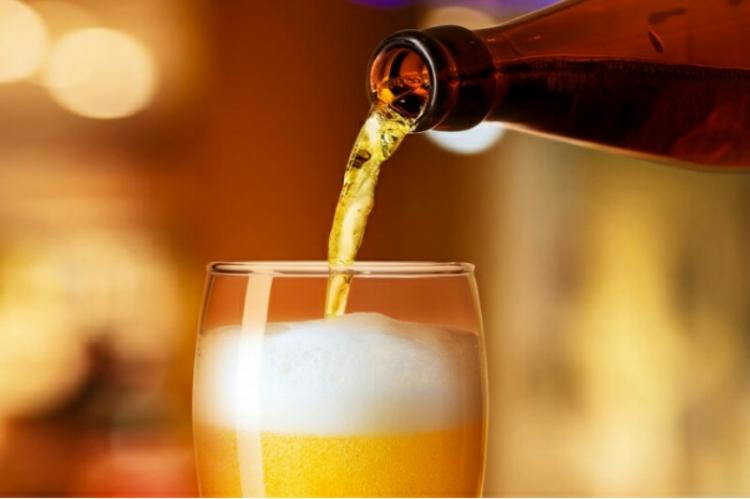 Governo prepara multas sobre bebidas alcoólicas