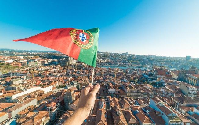 Mais de dez milhões de eleitores portugueses votam hoje 