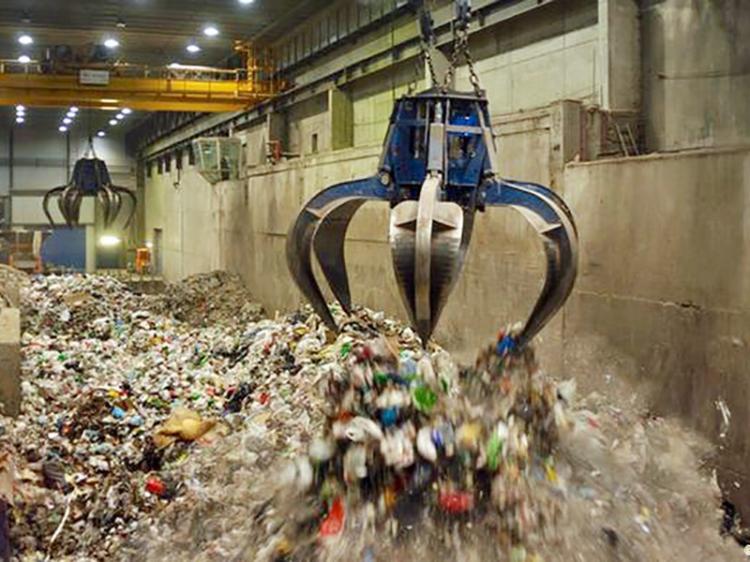 Fábrica de transformação de lixo começa a operar em Maio