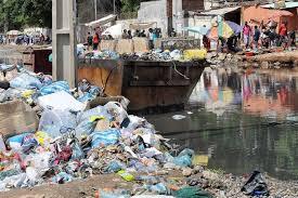 Presidente aprova 27,9 mil milhões para limpar Luanda