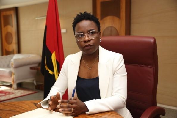 Angola poupa mais 300 milhões de dólares com prorrogação da moratória da dívida