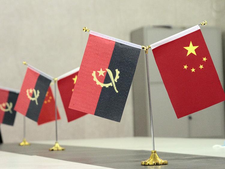 O crescimento da economia chinesa traz energia para  a cooperação China-Angola