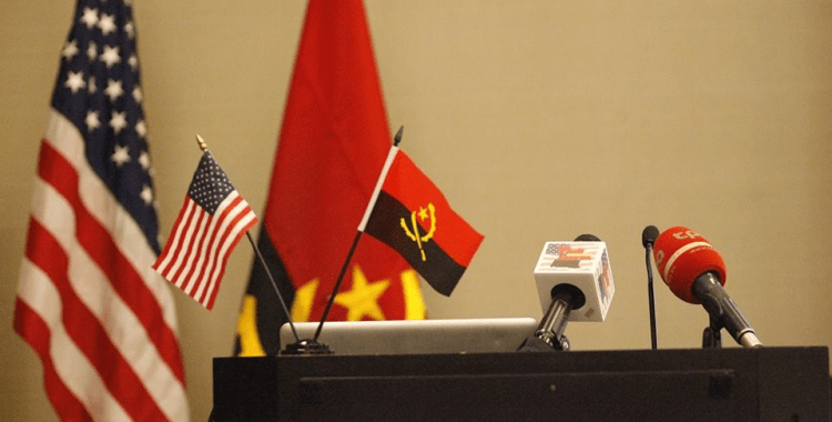 EUA e Angola discutem reformas económicas e iniciativas anticorrupção