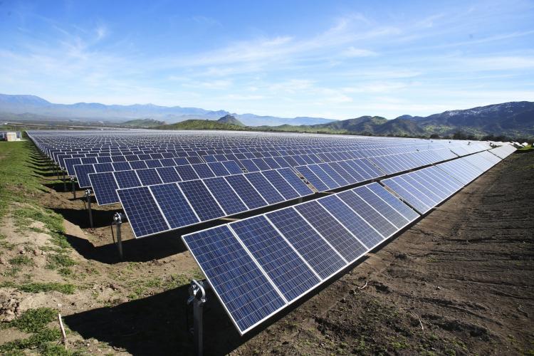Solenova inicia construção do primeiro projecto fotovoltaico do Namibe