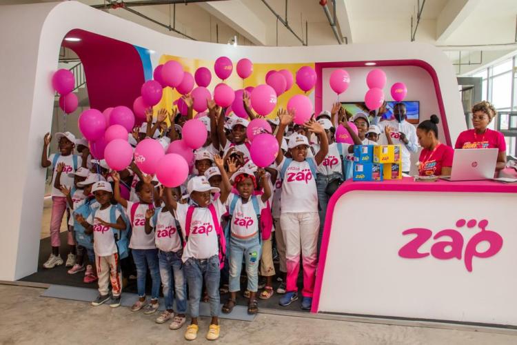 ZAP leva diversão e brincadeiras a crianças carenciadas de Benguela
