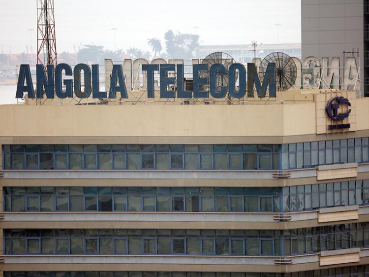 Falta de acordo arrasta greve para mais de um mês na Angola Telecom
