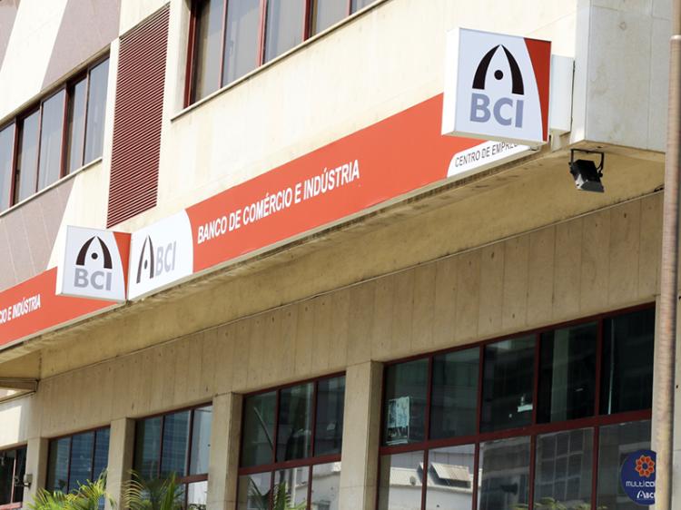 Antiga administração do BCI acusada  de atirar nas imparidades  créditos controlados e cobráveis 