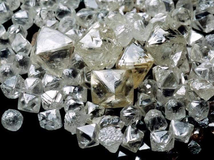 Diamantes concentram mais de metade dos títulos mineiros