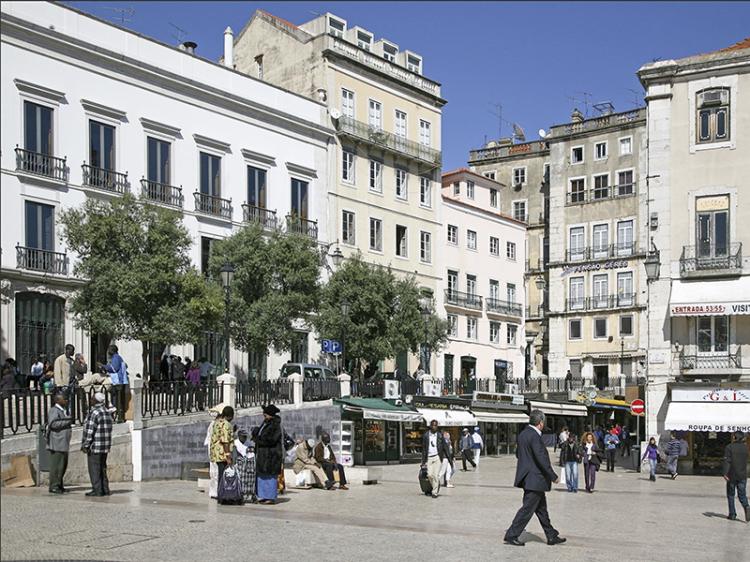 Angola já tem a segunda população com mais emigrantes em Portugal  