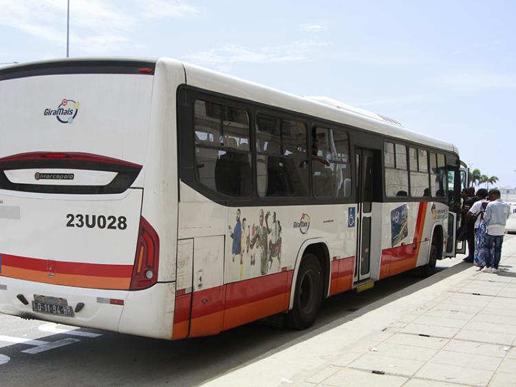 Operadoras recuam no aumento da tarifa, mas solicitam apoio emergencial de 8 mil milhões kz Operadoras recuam no aumento da tarifa, mas solicitam apoio emergencial de 8 mil milhões kz