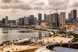 A reputação financeira em Angola: análise estratégica de instituições relevantes A reputação financeira em Angola: análise estratégica de instituições relevantes