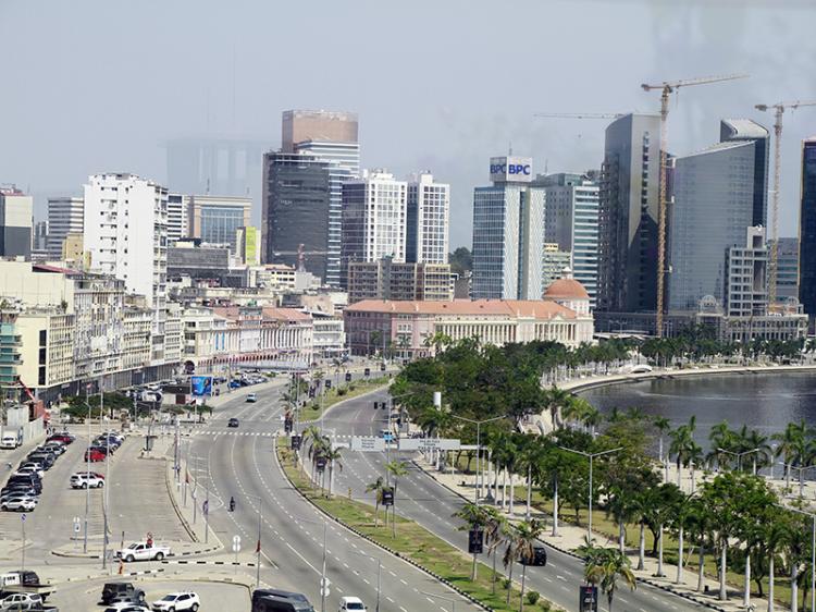Inflação sobe pressionada pelos preços da habitação, energia e água Inflação sobe pressionada pelos preços da habitação, energia e água
