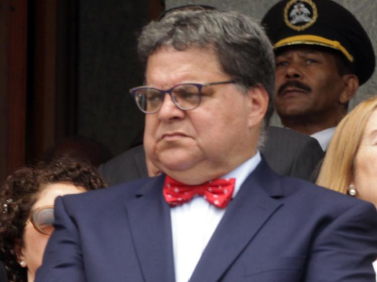 Condecorações, “o caso de São Vicente”