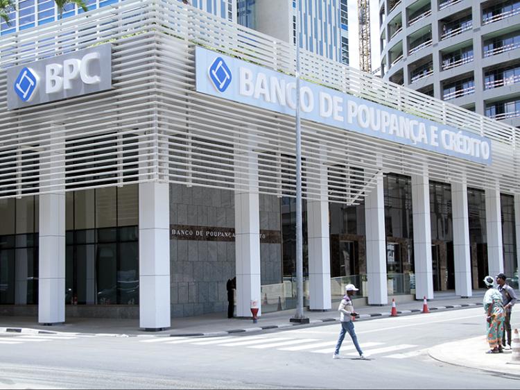 BPC vê derrocada de 75,61% no lucro, enquanto auditor arrasa as contas do banco e arrola a Mundial Seguros BPC vê derrocada de 75,61% no lucro, enquanto auditor arrasa as contas do banco e arrola a Mundial Seguros