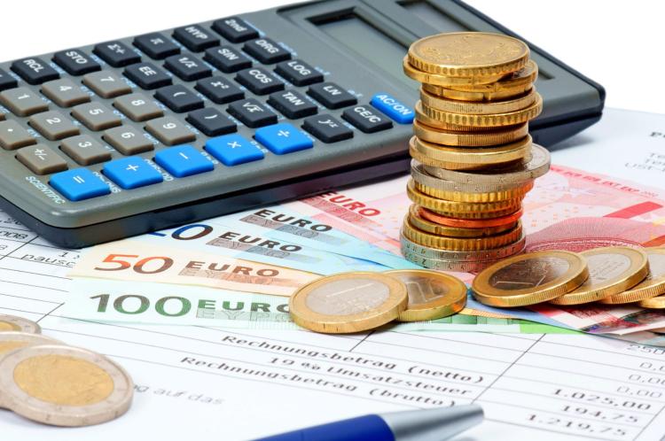 Sonangol Vidas ‘salva’ mercado do fundo de pensões, enquanto Económico Fundos agrava declínio Sonangol Vidas ‘salva’ mercado do fundo de pensões, enquanto Económico Fundos agrava declínio