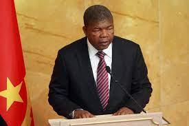 PR reconhece que combate a corrupção tem sido “mais difícil do que imaginava” e garante que há poucos países africanos com “tanta” liberdade de expressão e imprensa como Angola 