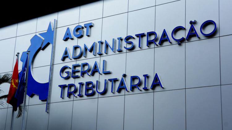 AGT prevê dar casas, carros e drones aos contribuintes que exijam facturas 