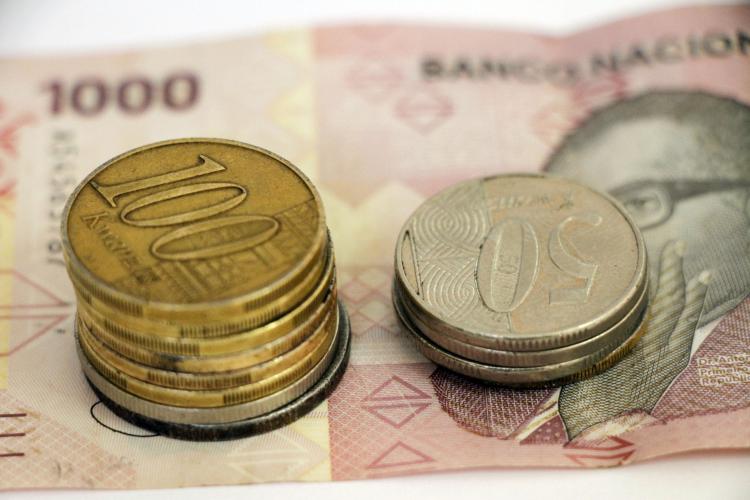 Vendas do Tesouro Nacional recuam 35%