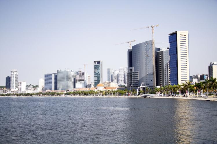 Angola mantém posição negativa no Índice de Percepção da Corrupção nos últimos cinco anos