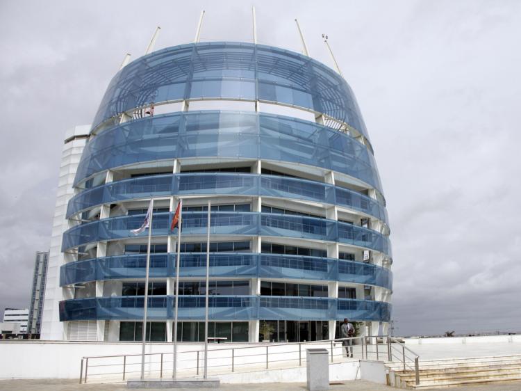 Dívida de 1,63 mil milhões kz ao INSS trava reforma de de trabalhadores da EPAL