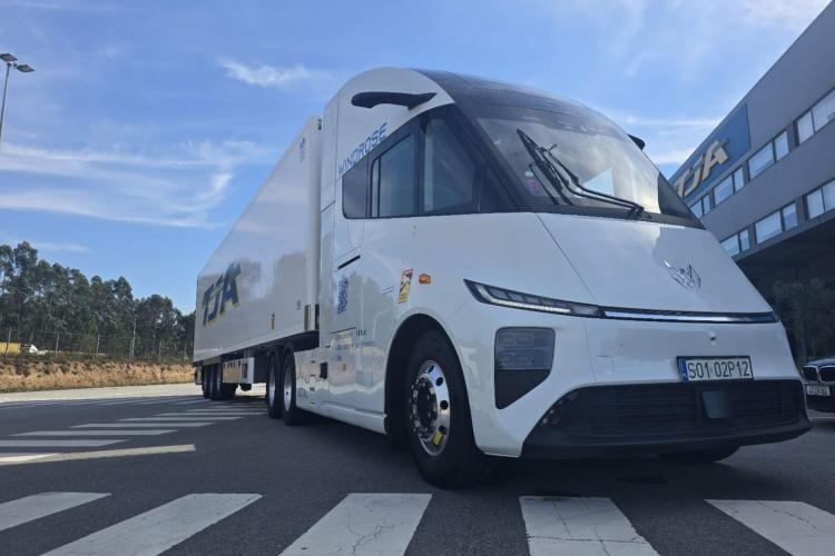 Windrose desafia  Tesla no mercado de  camiões eléctrico