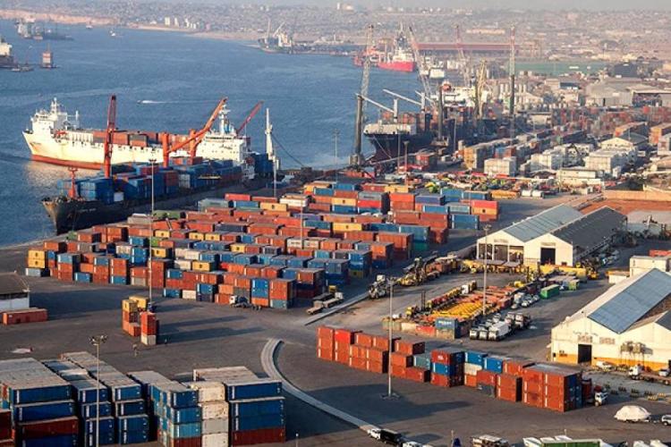 Investimento de 6,8 mil milhões de kwanzas  em centro logístico promete baixar custos de importação