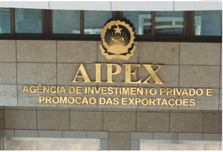 PR aprova despesa de 10,3 milhões de dólares para obras e substituição de mobiliário obsoleto na AIPEX