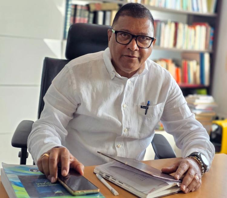 "Temos tudo para ser um dos melhores países de África, mas administrativamente estamos mal"